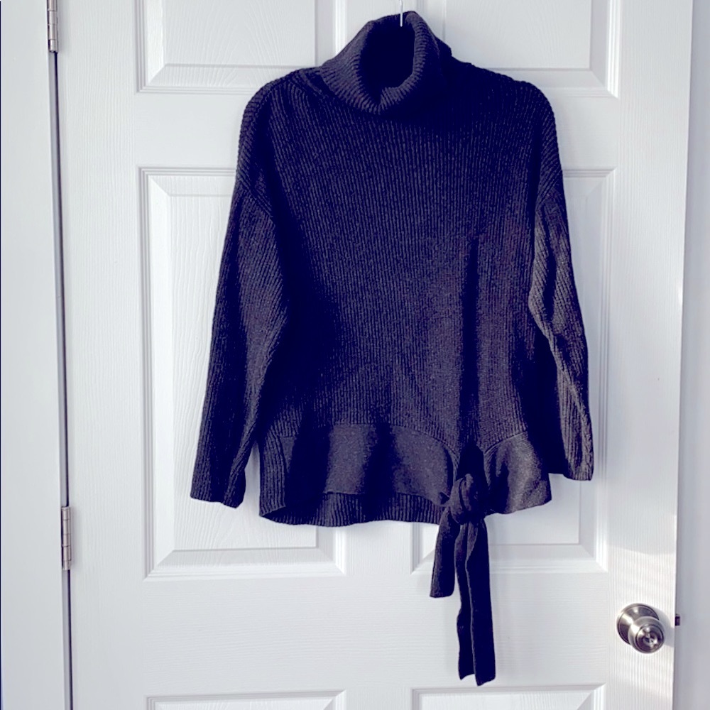 Medium Gray Ann Taylor Factory Turtleneck